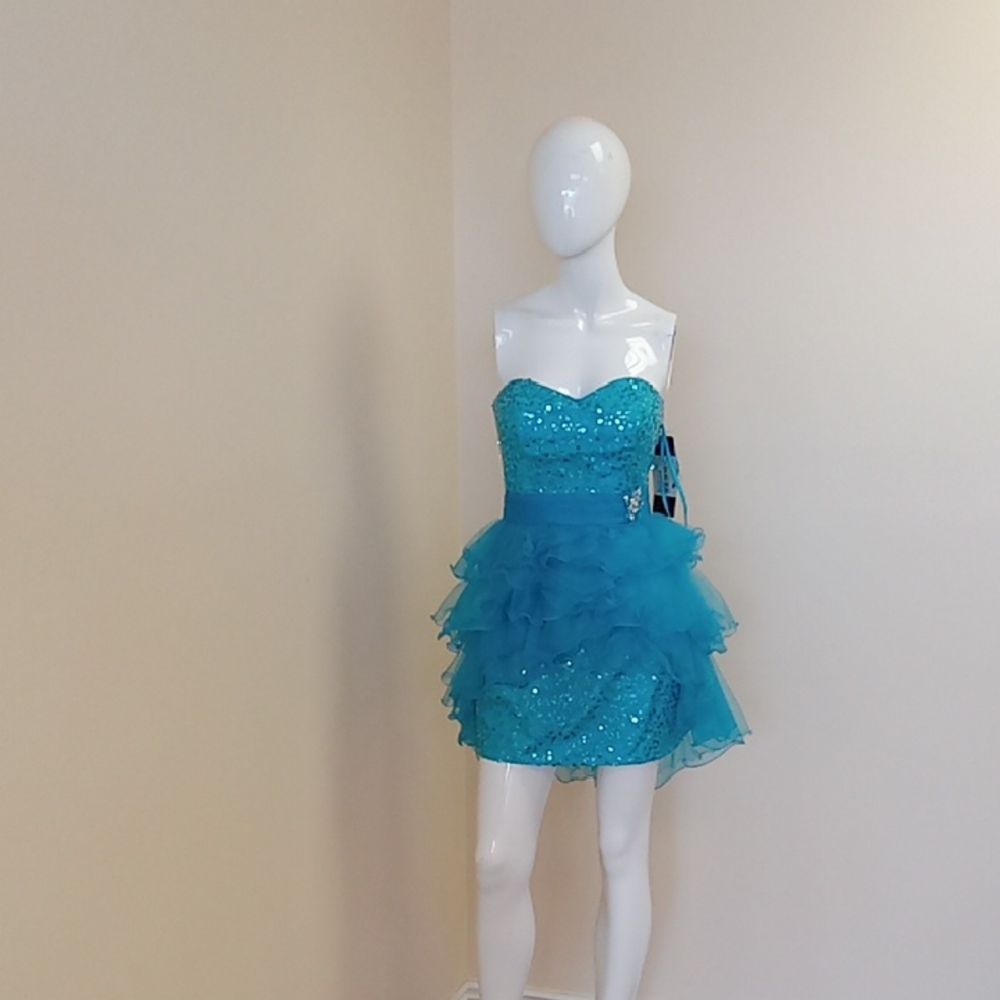 Nwt Maggie Sottero Homecoming Dress